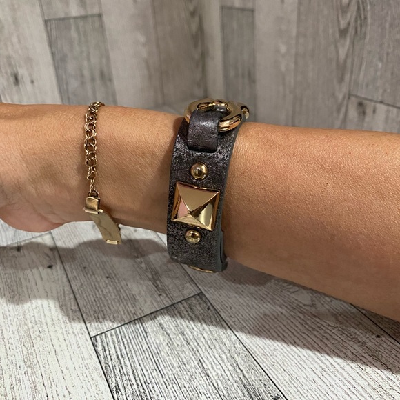 Bracelet - Picture 6 of 6